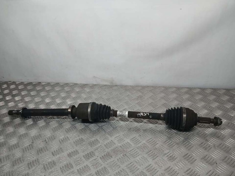 Recambio de transmision delantera derecha para dacia logan express ambiance referencia OEM IAM 8200499586  