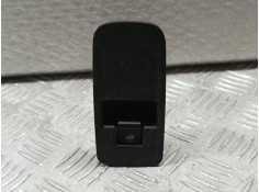 MANDO ELEVALUNAS DELANTERO DERECHO B569 BITRON