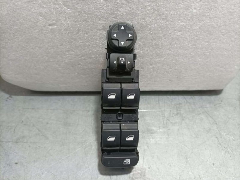 Recambio de mando elevalunas delantero izquierdo para citroën c4 1.2 12v e-thp pure tech referencia OEM IAM 98421760ZD 10519772 