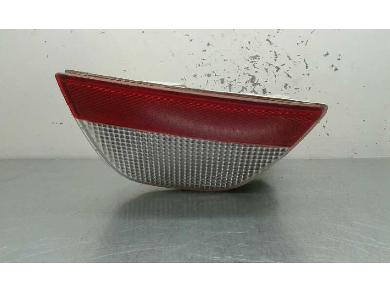 Recambio de piloto marcha atras para ford focus berlina (cak) ghia referencia OEM IAM   