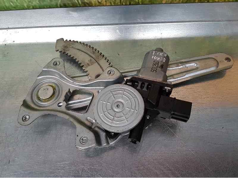 Recambio de elevalunas trasero derecho para subaru legacy kombi/outback b14 outback executive referencia OEM IAM  6 PINS ELECTRI