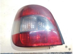 PILOTO TRASERO IZQUIERDO 7700428054 TOCADO 