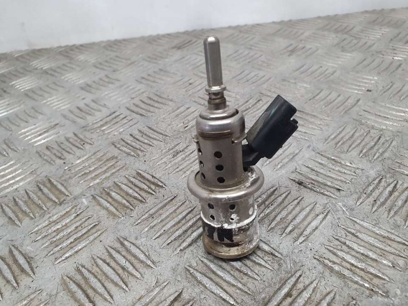 Recambio de inyector adblue para peugeot expert furgón pro standar referencia OEM IAM 9813930180 M148B05380 