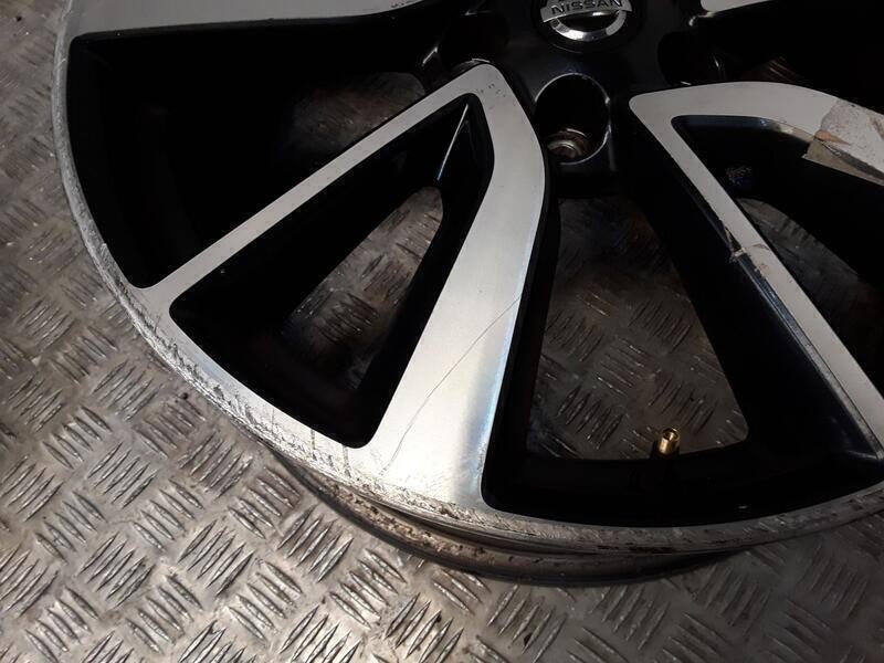 Recambio de juego llantas aluminio para nissan x-trail iii (t32_, t32r, t32rr) 1.6 dci (t32) referencia OEM IAM 7X19 5 TORN ET40