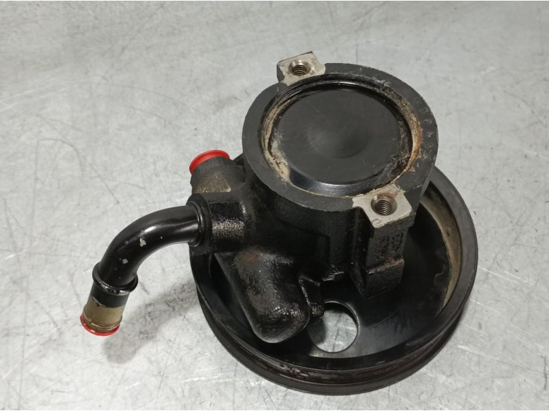 Recambio de bomba direccion para volvo v40 familiar 1.8 16v referencia OEM IAM   