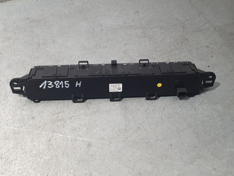 Recambio de mando climatizador para citroën berlingo furgón club m referencia OEM IAM 98340416ZD 3525250200 