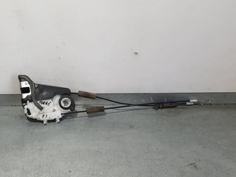 Recambio de cerradura puerta delantera izquierda para honda cr-v lifestyle plus 2wd referencia OEM IAM 72150T0AA12  4 PINES