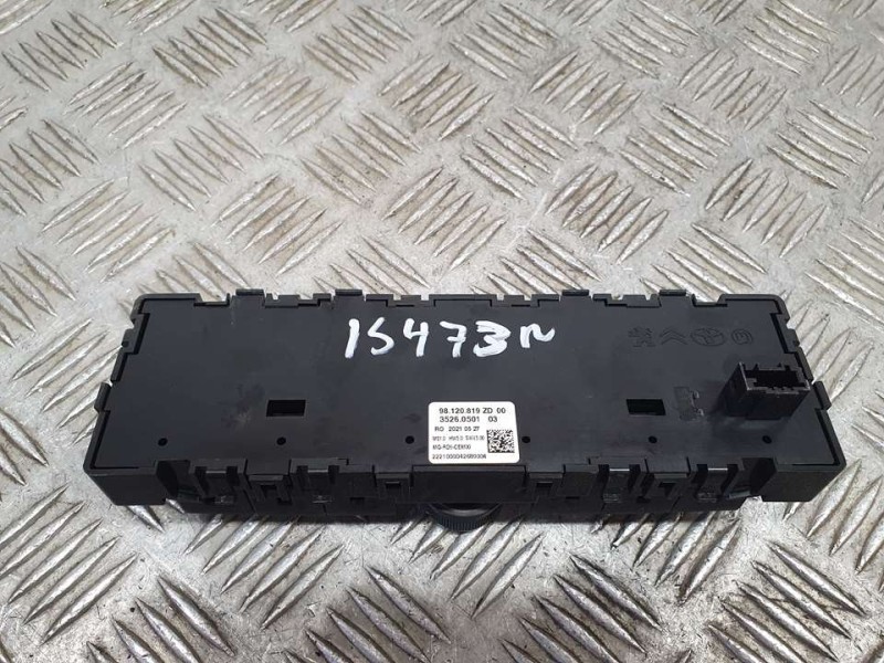 Recambio de mando radio para peugeot expert furgón pro standar referencia OEM IAM 98120819ZD 35260501 