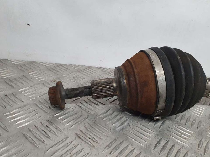 Recambio de transmision delantera izquierda para seat leon st (5f8) style connect referencia OEM IAM 5Q0407271A  