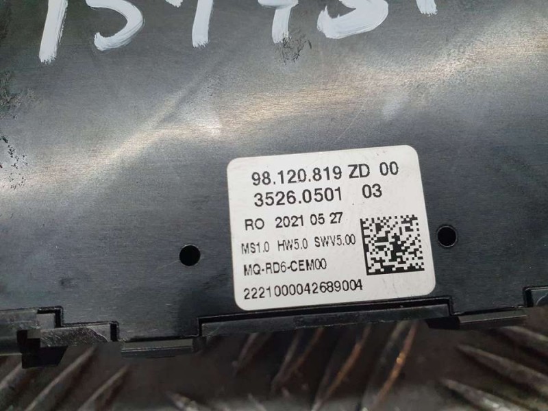 Recambio de mando radio para peugeot expert furgón pro standar referencia OEM IAM 98120819ZD 35260501 