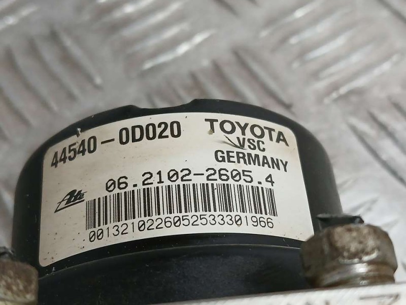 Recambio de abs para toyota yaris active referencia OEM IAM 445400D020 06210226054 ATE