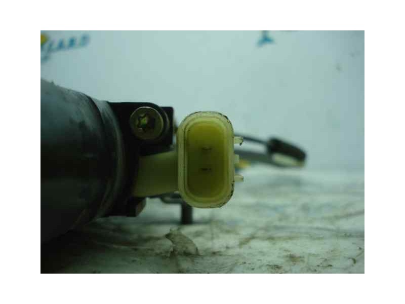 Recambio de elevalunas delantero derecho para hyundai getz (tb) 1.5 crdi referencia OEM IAM 824041C010  