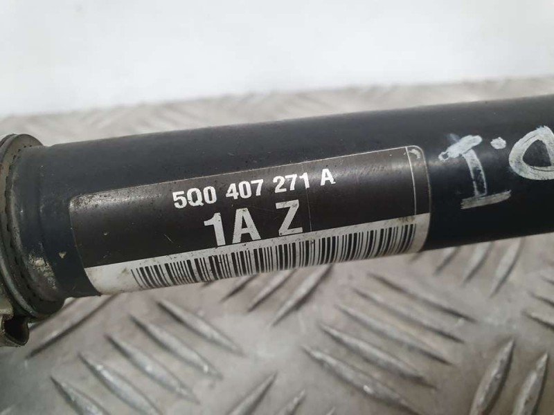 Recambio de transmision delantera izquierda para seat leon st (5f8) style connect referencia OEM IAM 5Q0407271A  