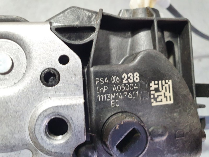 Recambio de cerradura puerta trasera derecha para peugeot 3008 style referencia OEM IAM 1113M1476I1  6 PINES