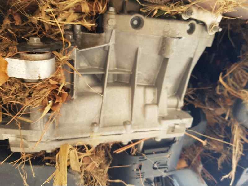 Recambio de caja cambios para ford fiesta (ccn) gt-line referencia OEM IAM DV1R7002ABH  5 VELOCIDADES