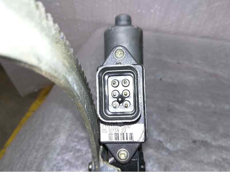 Recambio de elevalunas delantero derecho para opel vectra b berlina referencia OEM IAM 0130821655 6 PINS ELECTRICO 