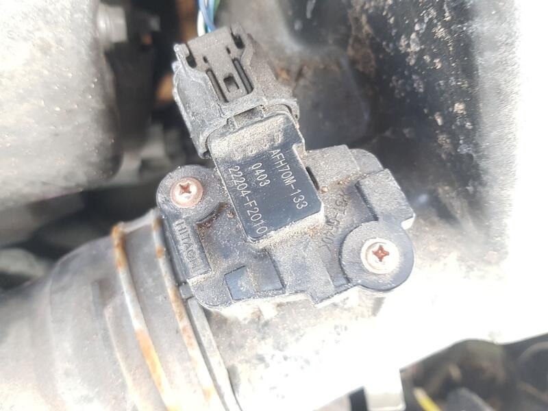 Recambio de caudalimetro para toyota yaris (_p21_, _pa1_, _ph1_) 1.5 hybrid (mxph11) referencia OEM IAM 22204F2010  