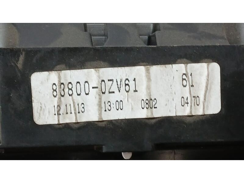 Recambio de cuadro instrumentos para toyota auris active referencia OEM IAM 838000ZV61  