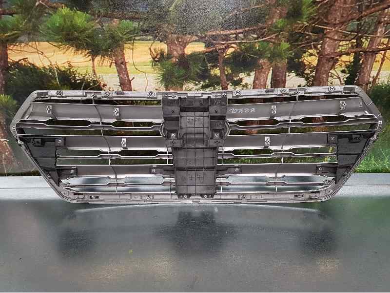 Recambio de rejilla delantera para subaru legacy kombi/outback b14 outback executive referencia OEM IAM   