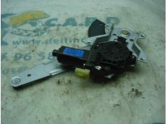 ELEVALUNAS TRASERO IZQUIERDO 834031C010 