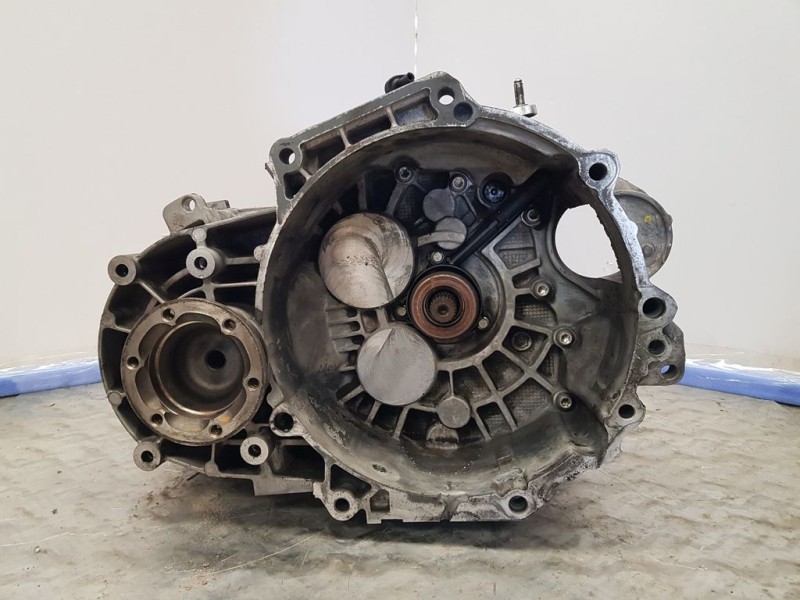 Recambio de caja cambios para volkswagen passat berlina (3c2) advance referencia OEM IAM KNS 25038 5VELOCIDADES