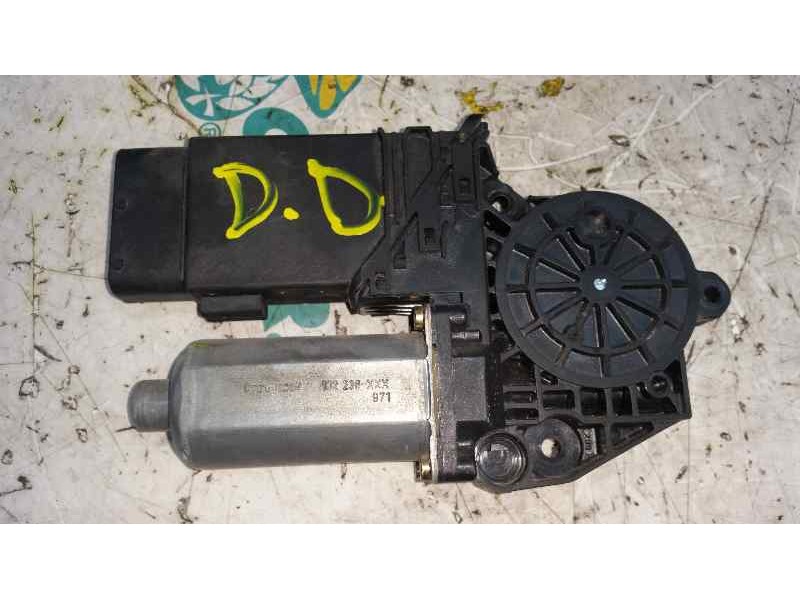Recambio de motor elevalunas delantero derecho para volkswagen golf iv berlina (1j1) highline referencia OEM IAM  29 PIN ELECTRI