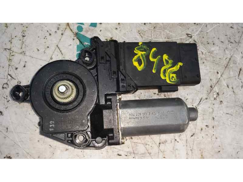 Recambio de motor elevalunas delantero derecho para volkswagen golf iv berlina (1j1) highline referencia OEM IAM  29 PIN ELECTRI