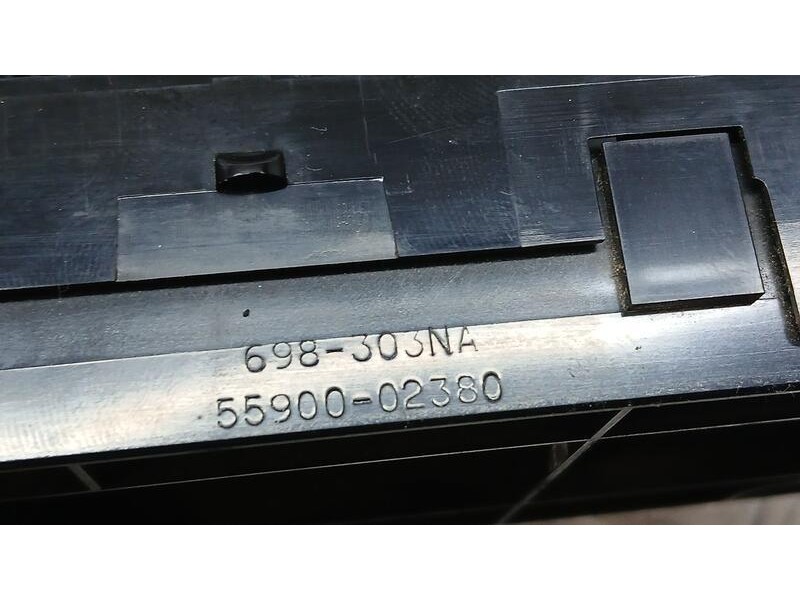 Recambio de mando climatizador para toyota auris active referencia OEM IAM 5590002380  698303NA