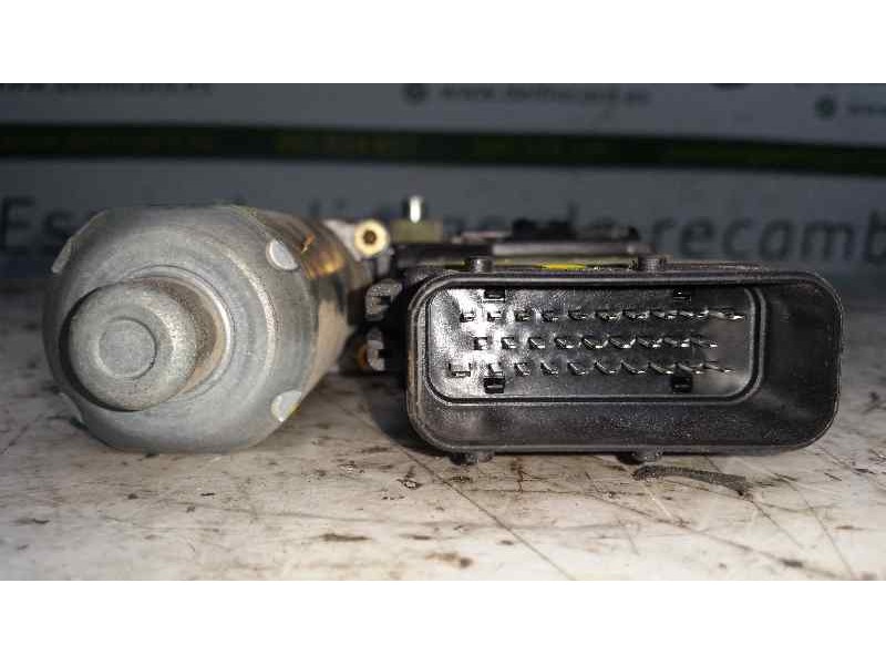 Recambio de motor elevalunas delantero derecho para volkswagen golf iv berlina (1j1) highline referencia OEM IAM  29 PIN ELECTRI