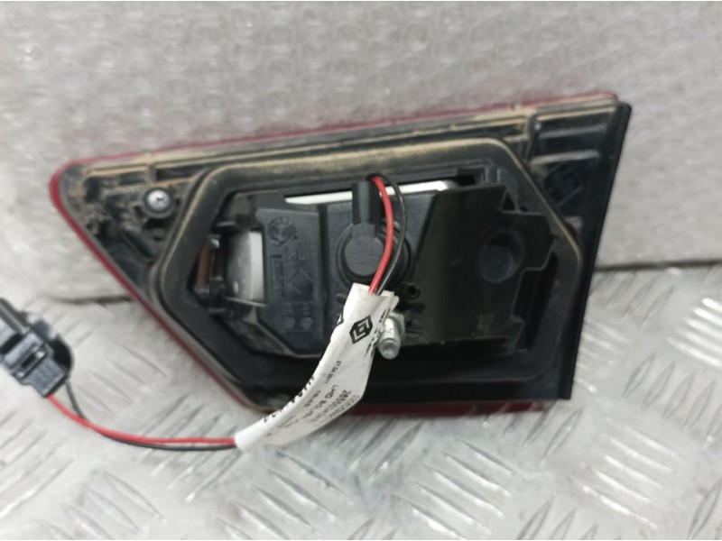 Recambio de piloto trasero izquierdo para renault clio iv authentique referencia OEM IAM 265552424R  INTERIOR