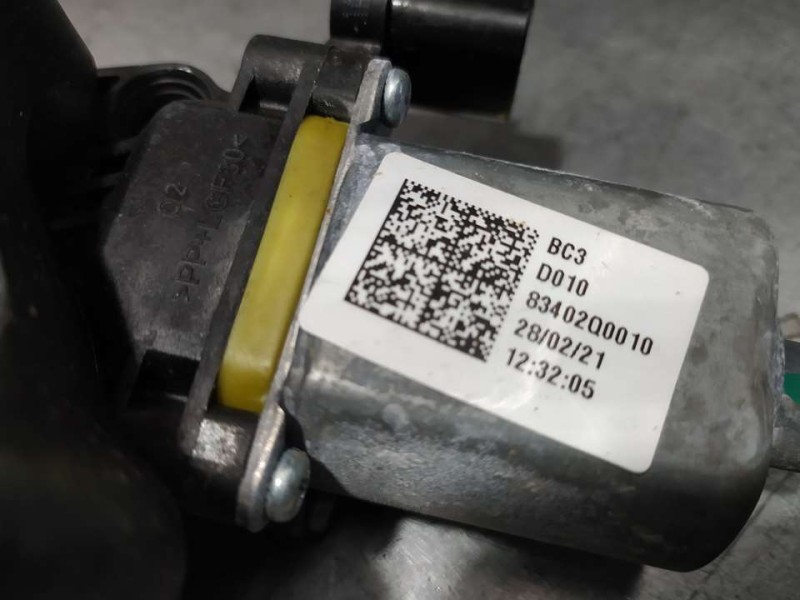 Recambio de elevalunas trasero derecho para hyundai i20 klass referencia OEM IAM 83402Q0000  ELECTRICO 2 PINES