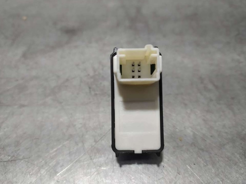 Recambio de mando elevalunas trasero derecho para opel mokka gs line referencia OEM IAM 98044803ZD  