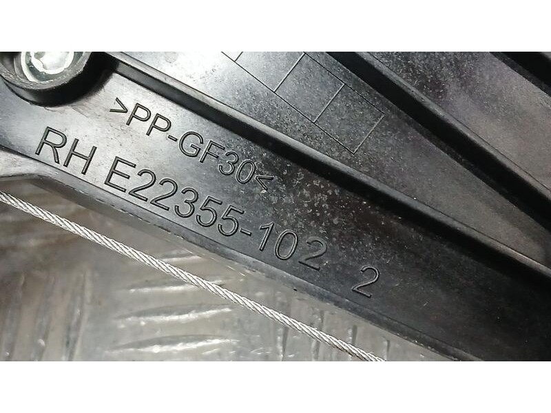 Recambio de elevalunas delantero derecho para peugeot 308 style referencia OEM IAM 9830815180 ELECTRICO 2 PINS 