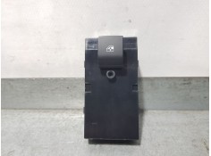 MANDO ELEVALUNAS DELANTERO DERECHO 13408448 