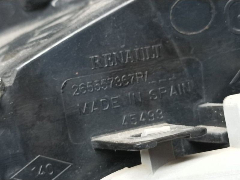 Recambio de piloto trasero izquierdo para renault captur life referencia OEM IAM 265557367R  EXTERIOR