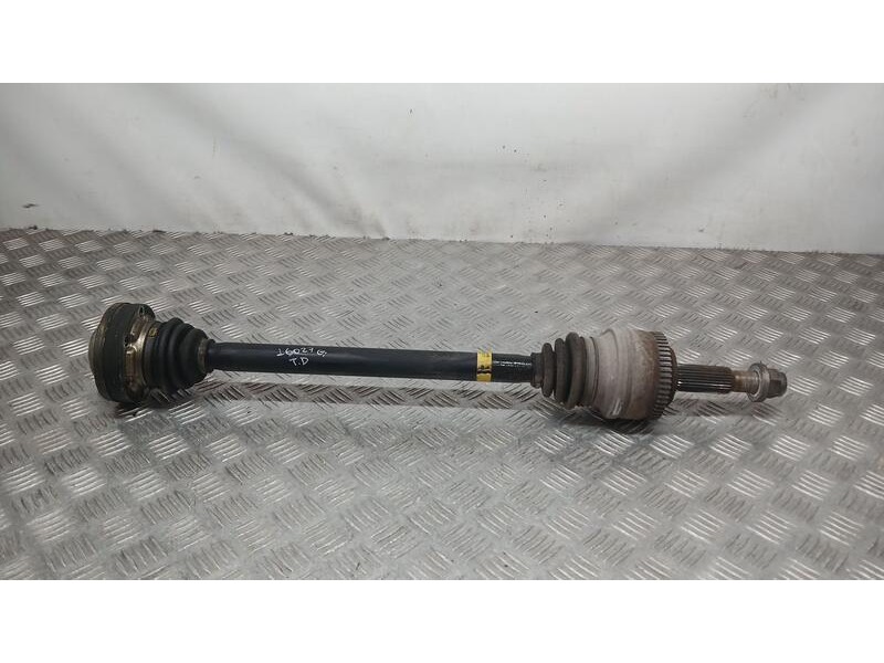 Recambio de transmision trasera derecha para ssangyong rodius referencia OEM IAM 4230021201  7214har