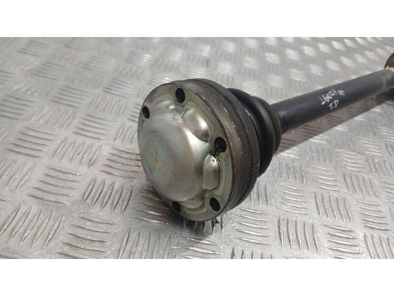 Recambio de transmision trasera derecha para ssangyong rodius referencia OEM IAM 4230021201  7214har