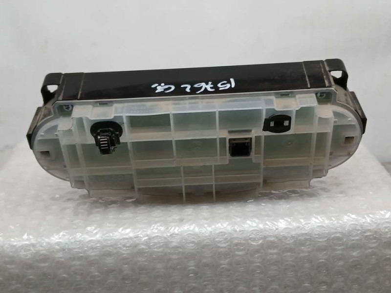 Recambio de mando climatizador para toyota yaris active referencia OEM IAM 559000D330C0  