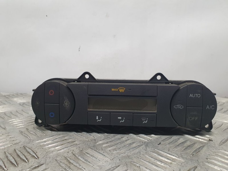 Recambio de mando climatizador para ford fiesta (cbk) ambiente referencia OEM IAM 6S6T18C612A WVUA26613 