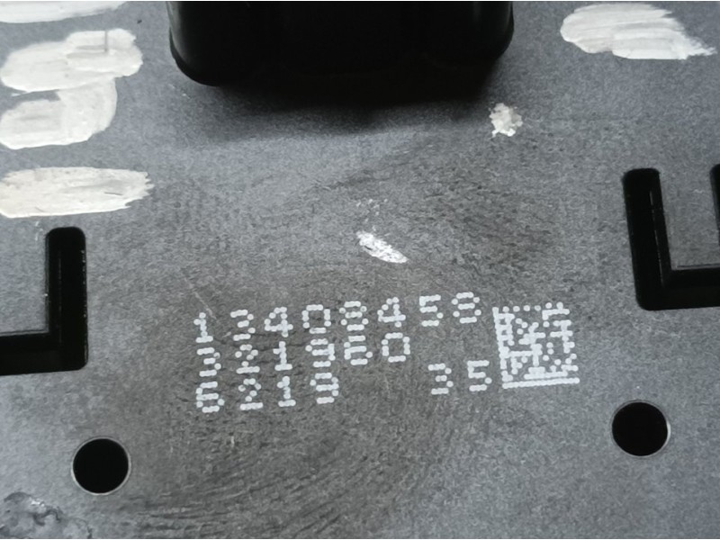 Recambio de mando elevalunas delantero izquierdo para opel astra k lim. 5türig dynamic referencia OEM IAM 13408458  