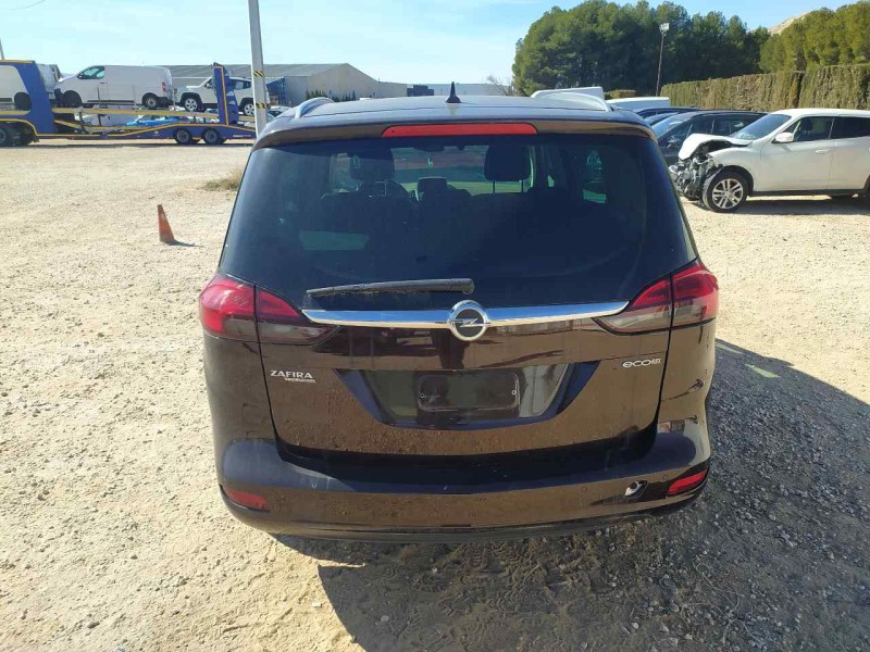 opel zafira tourer del año 2014