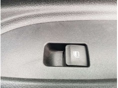 MANDO ELEVALUNAS TRASERO DERECHO 93581Q00004X 