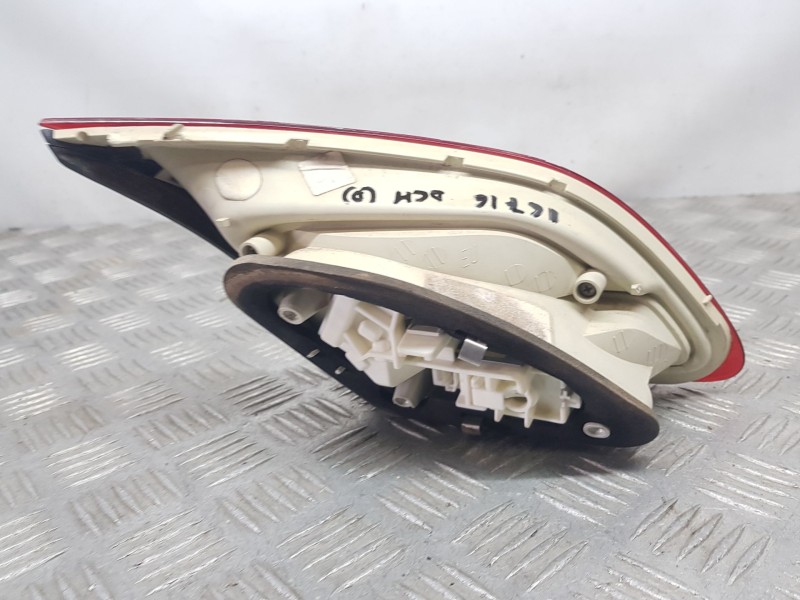 Recambio de piloto trasero derecho interior para opel astra j (p10) 1.7 cdti (68) referencia OEM IAM 13306456  