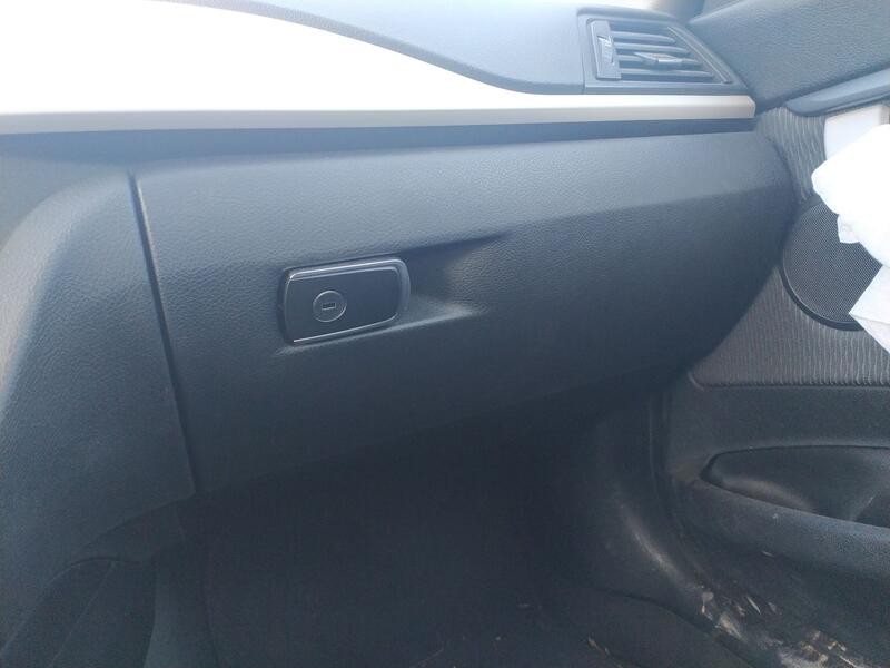 Recambio de guantera para bmw 3 gran turismo (f34) 318 d referencia OEM IAM 51169239345  