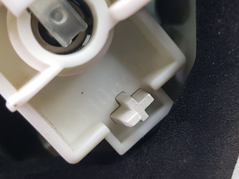 Recambio de piloto trasero derecho interior para opel astra j (p10) 1.7 cdti (68) referencia OEM IAM 13306456  