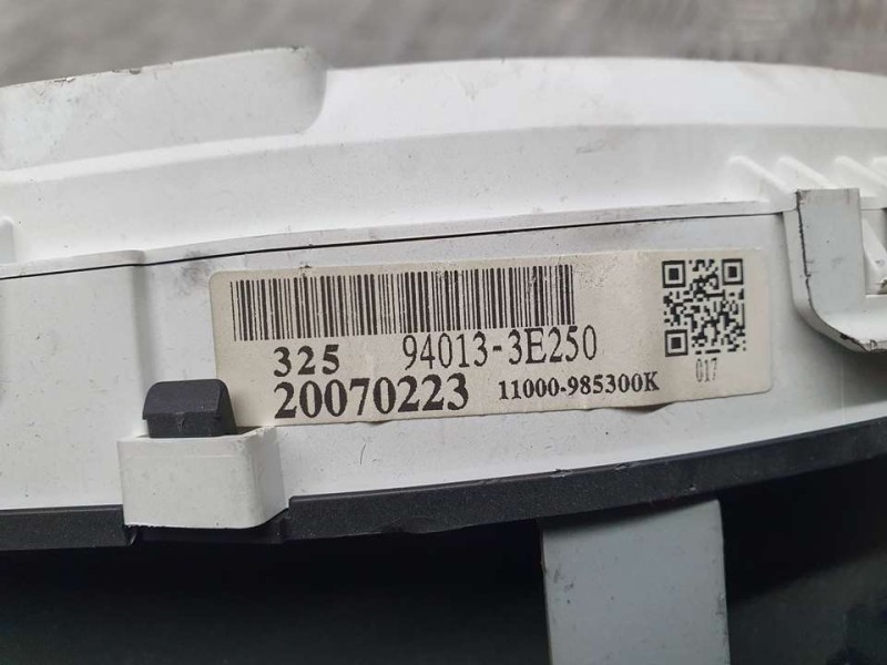 Recambio de cuadro instrumentos para kia sorento 2.5 crdi active referencia OEM IAM 940133E250 20070223 