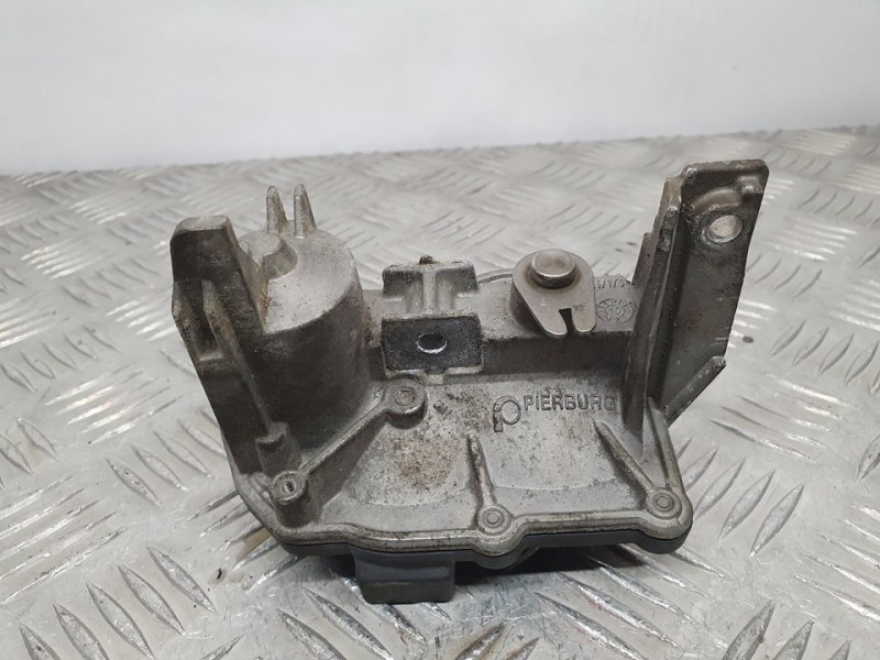 Recambio de valvula escape para renault clio iv societé referencia OEM IAM 50885503  