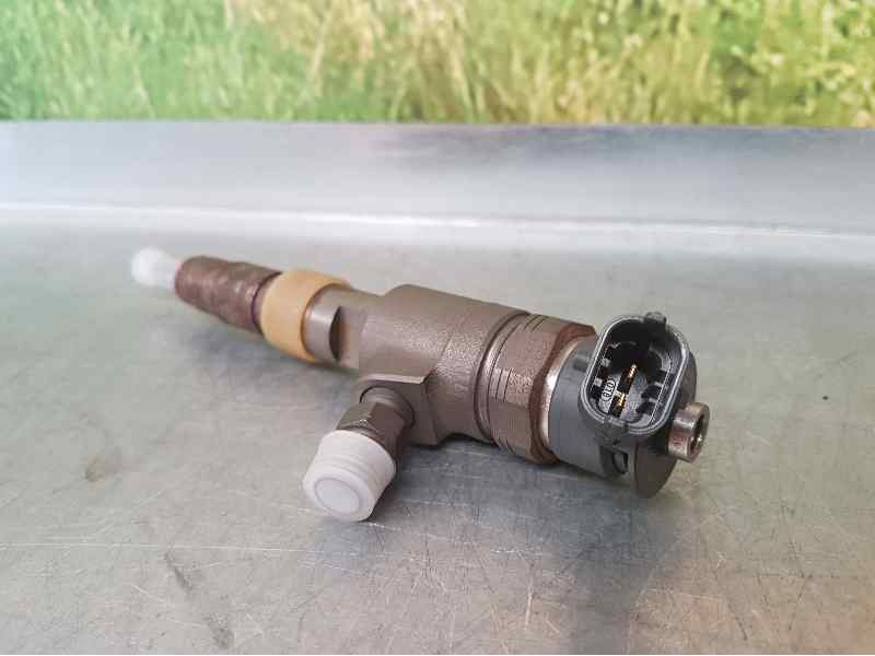 Recambio de inyector para citroën c3 attraction referencia OEM IAM 445110339  BOSCH