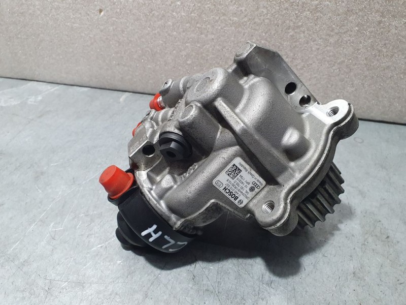 Recambio de bomba alta presion para audi a3 sportback (8va) 1.6 tdi referencia OEM IAM 04L130755D 0445010537 BOSCH