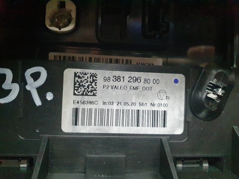 Recambio de sistema navegacion gps para peugeot 208 (p2) active referencia OEM IAM 9838129680 E456386C 